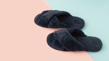 Ev Terliği Neden Kokar?