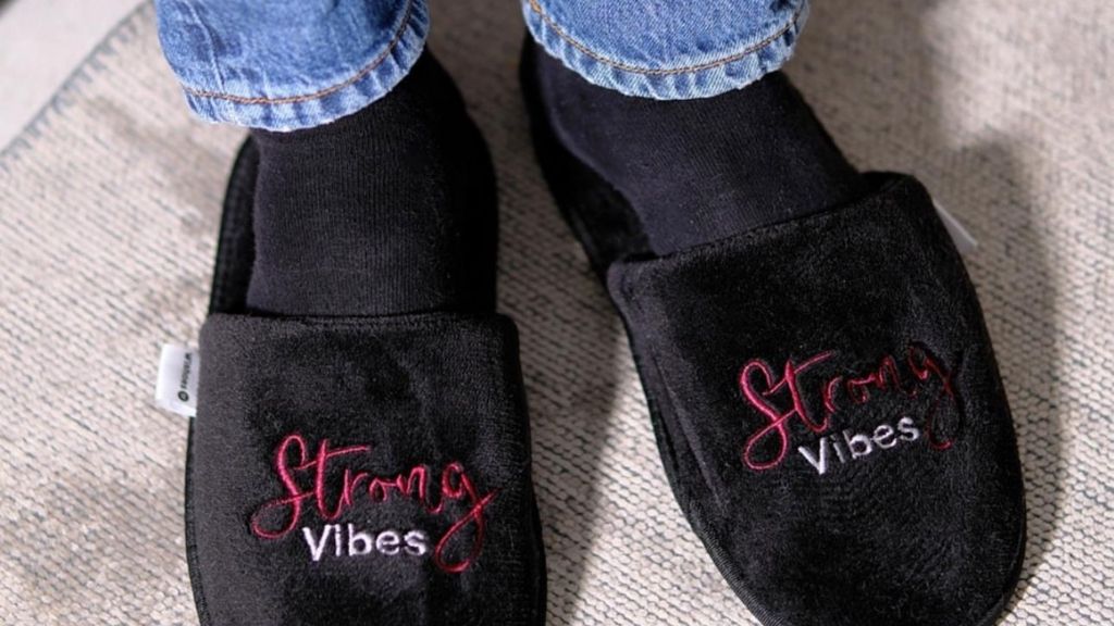 Kemikli Ayak İçin Terlik Önerisi