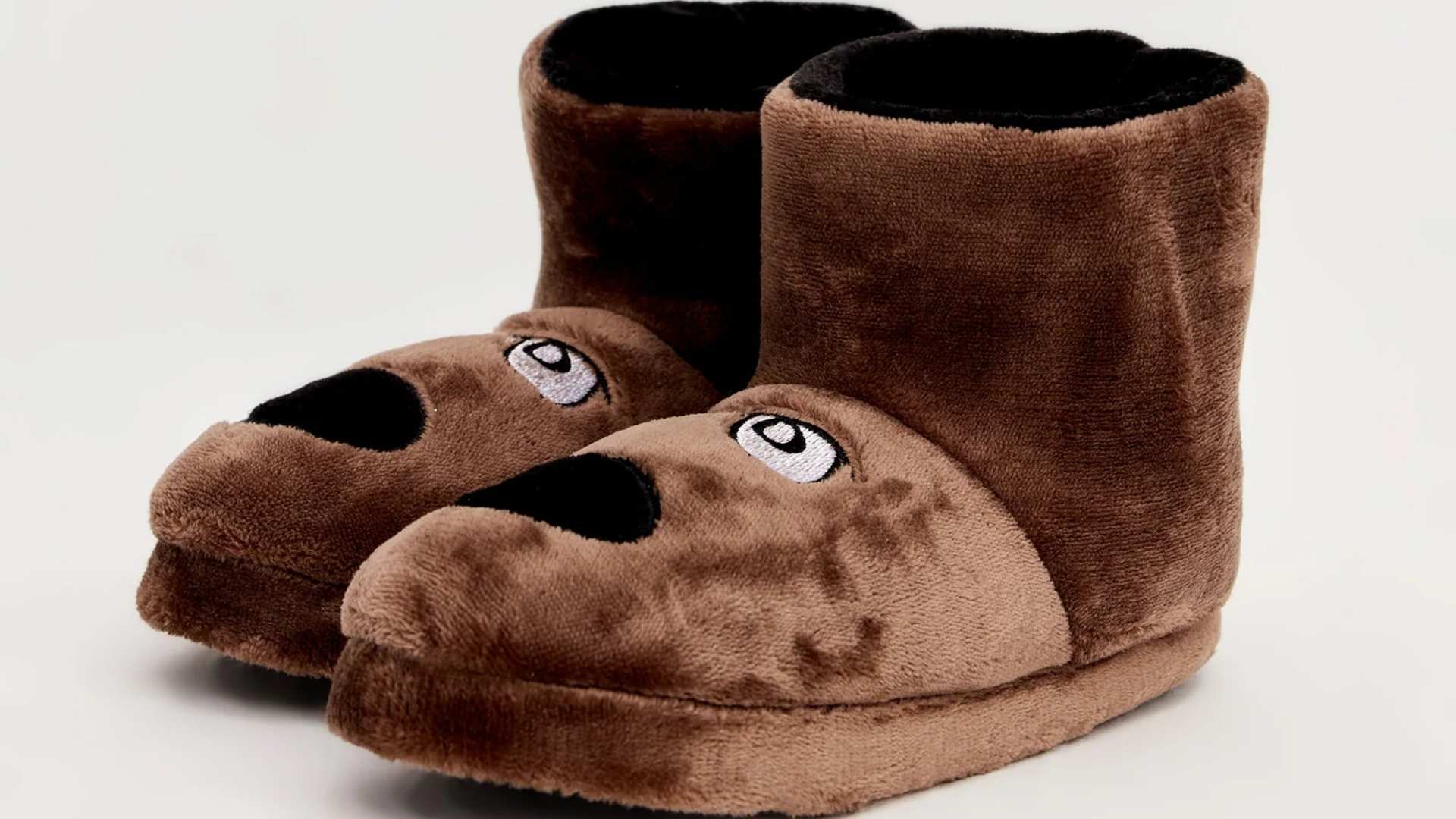 En Popüler Erkek Ev Terliği Modelleri