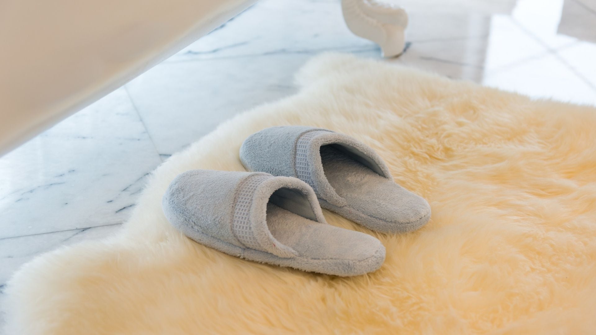 Erkekler İçin Ev Terliği Seçerken Bilmeniz Gereken Detaylar