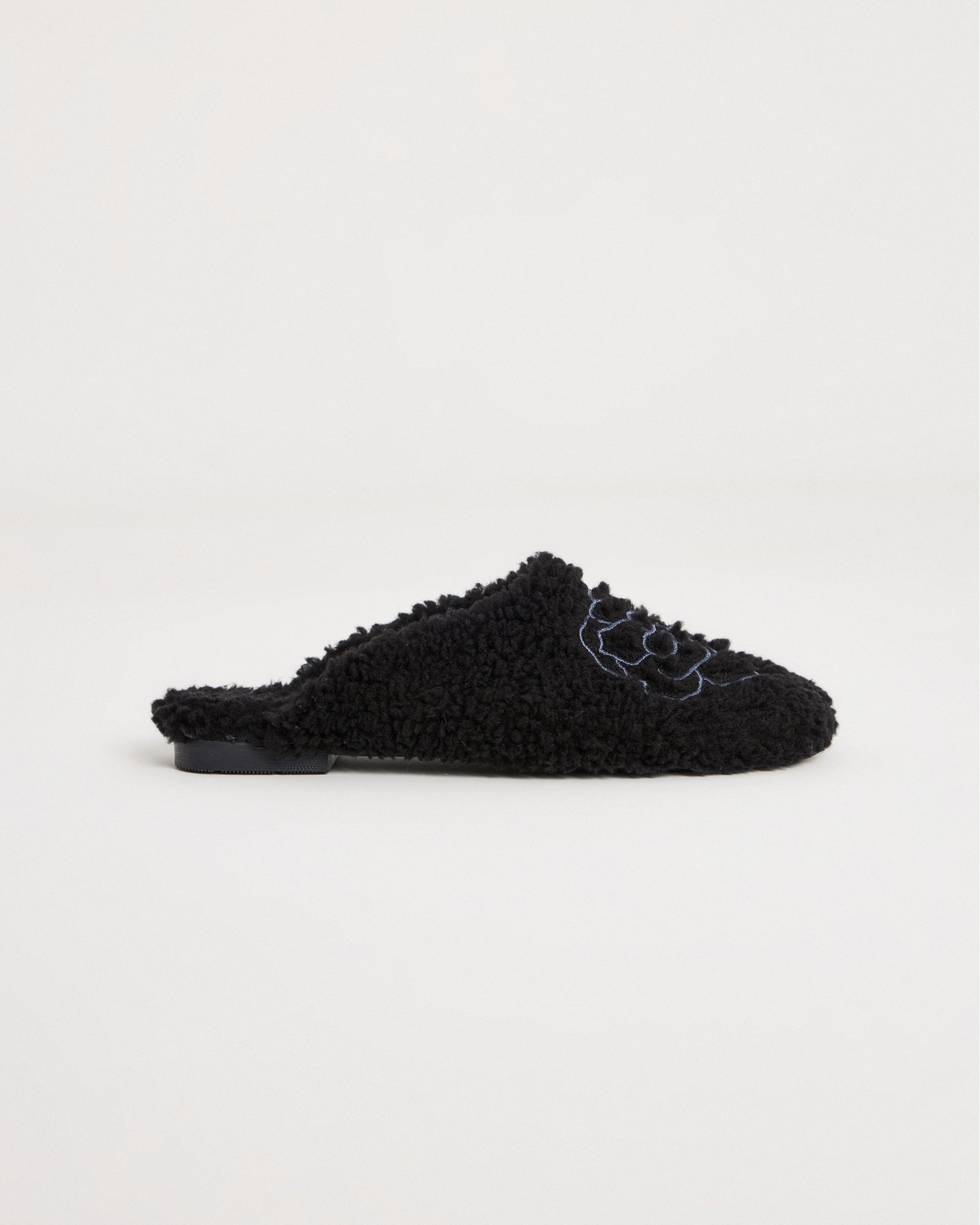 Kadın Kışlık Siyah Gül Desenli Ev Terliği