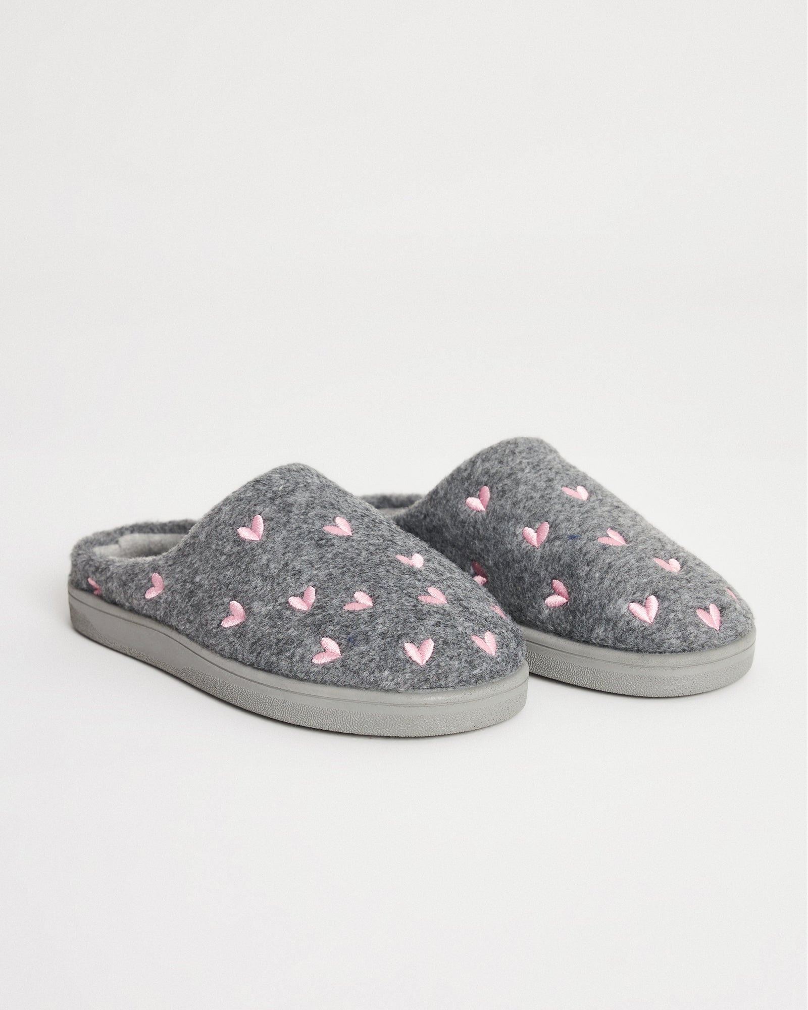 Gri Kalp Desenli Yumuşak Dokulu Kadın Ev İçi Ayakkabı