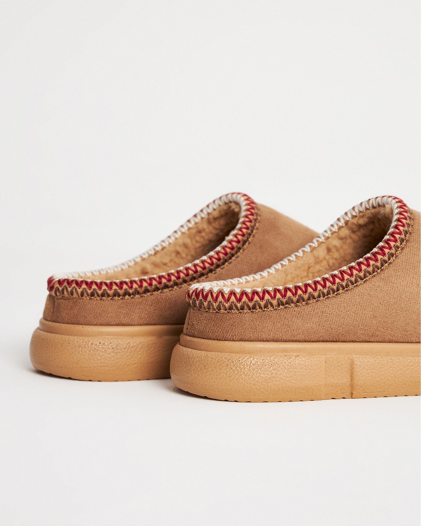 Erkek Kışlık Camel Süet Etnik Desenli Erkek Ev İçi Ayakkabı