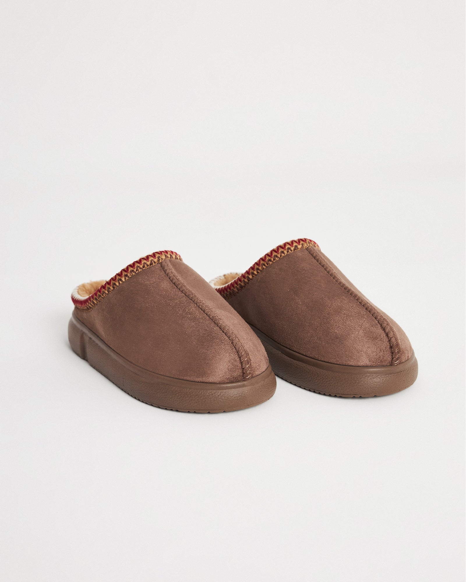 Kadın Kışlık Vizon Süet Etnik Desenli Ev İçi Ayakkabı