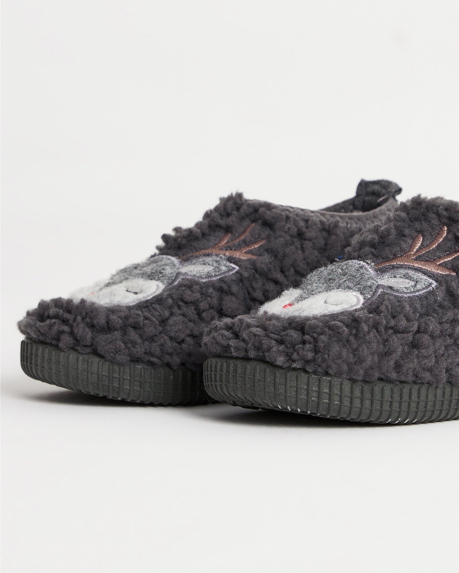 Çocuk ve Bebek Kışlık Geyik Figürlü Rahat Tabanlı Bahçe, Kreş ve Ev Ayakkabısı