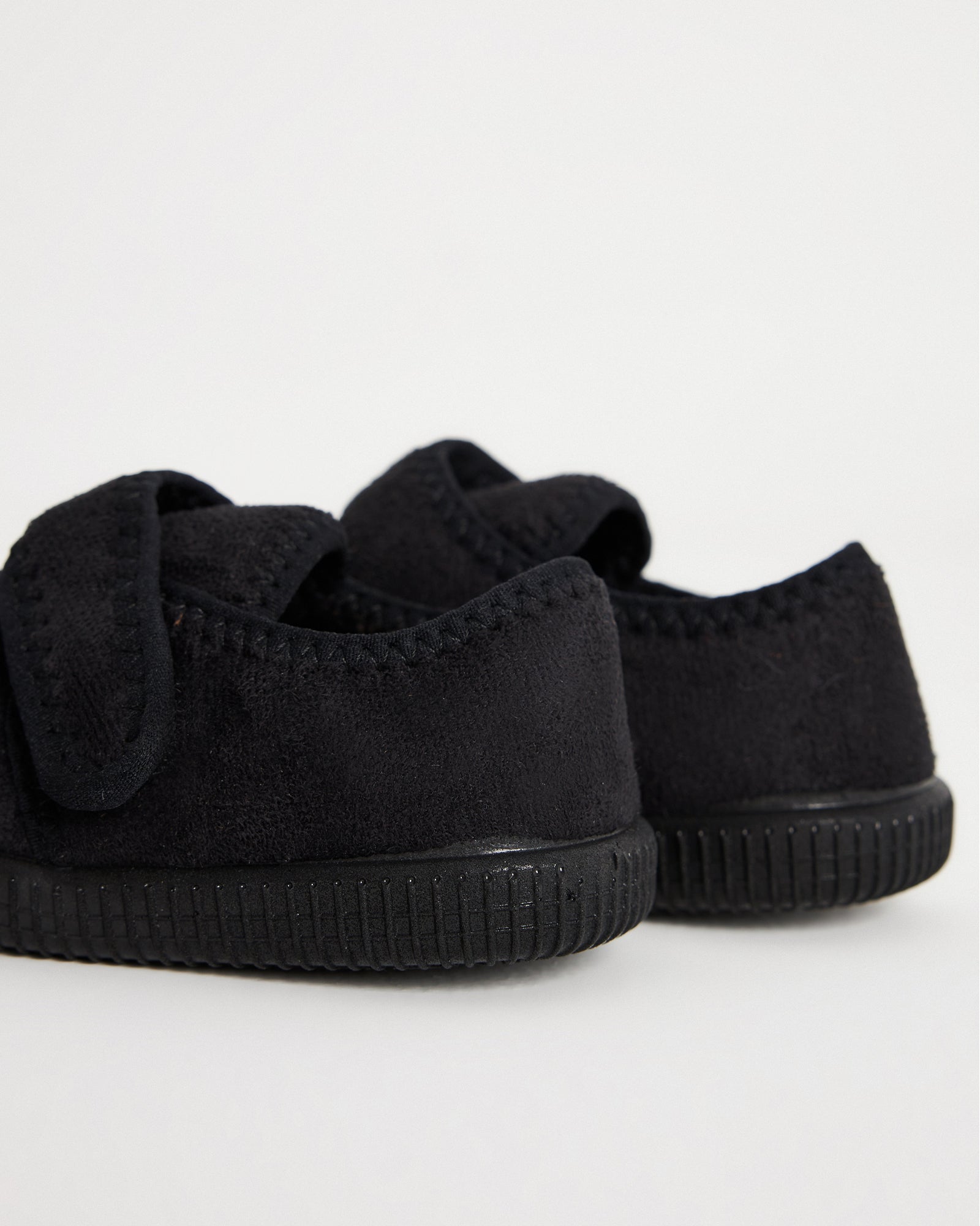 Çocuk ve Bebek Kışlık Tek Cırtlı Süet Rahat Taban Ev & Kreş Ayakkabısı