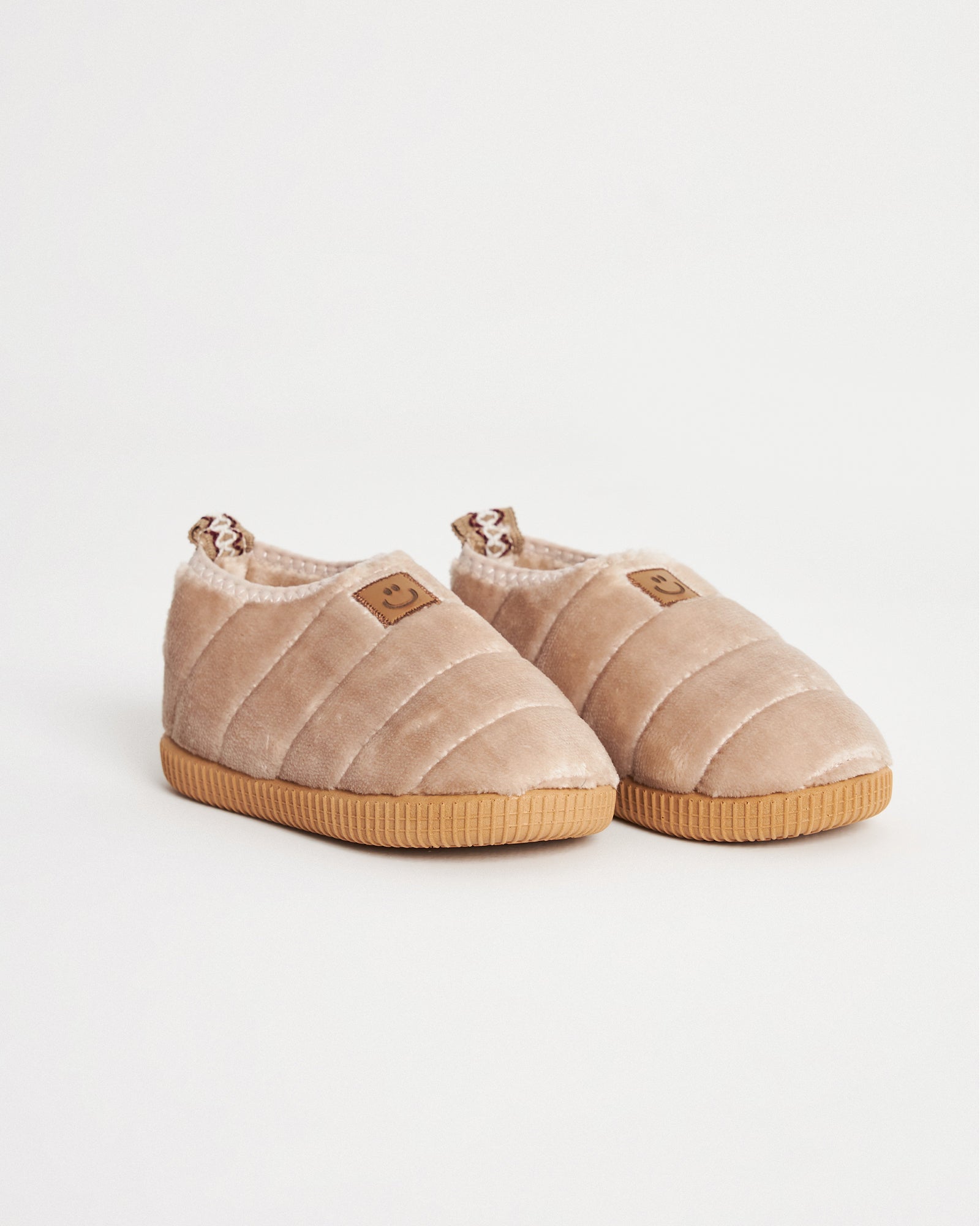 Çocuk ve Bebek Kışlık Kaymaz Rahat Tabanlı Etnik Tasarımlı Ev & Kreş Ayakkabısı