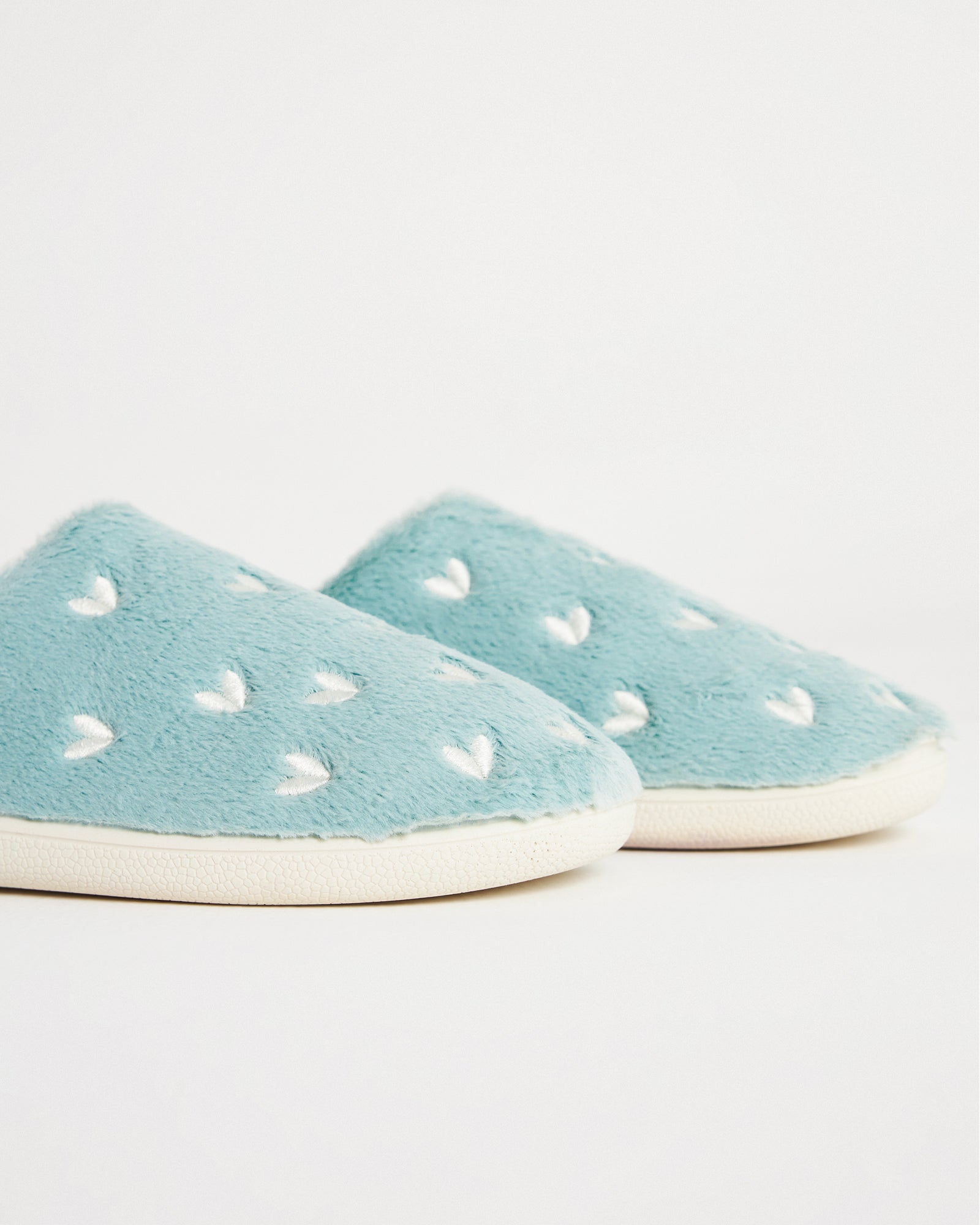 Mint Mavisi  Beyaz Kalp Desenli Kadın Ev İçi Ayakkabı