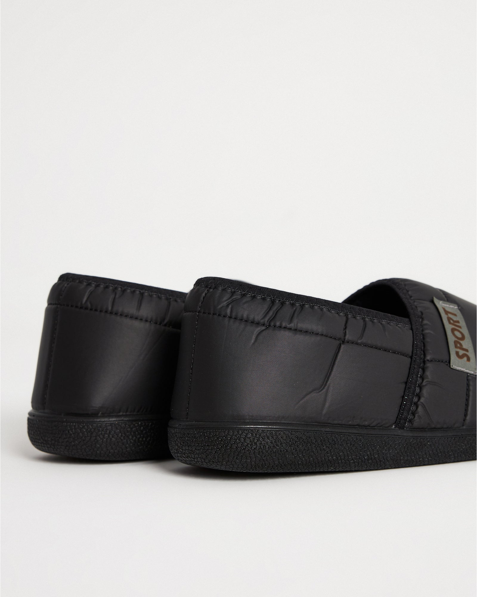 Siyah Esnek Yapılı Sport Kışlık Erkek  Ev İçi Ayakkabı