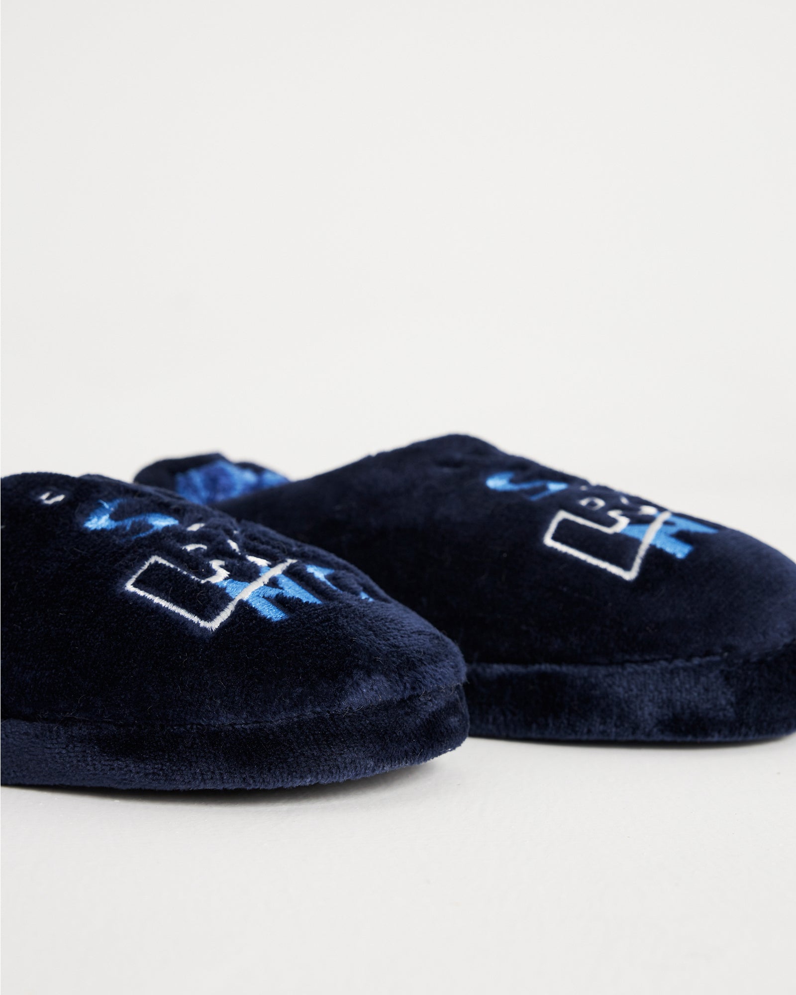 erkek ev içi ayakkabı,erkek ev ayakkabısı,erkek iç mekan ayakkabısı,erkek ev için ayakkabı,erkek ev ayakkabısı modelleri,erkek ev içi ayakkabı çeşitleri,rahat erkek ev ayakkabısı,konforlu erkek ev içi ayakkabı,erkek ev ayakkabısı fiyatları