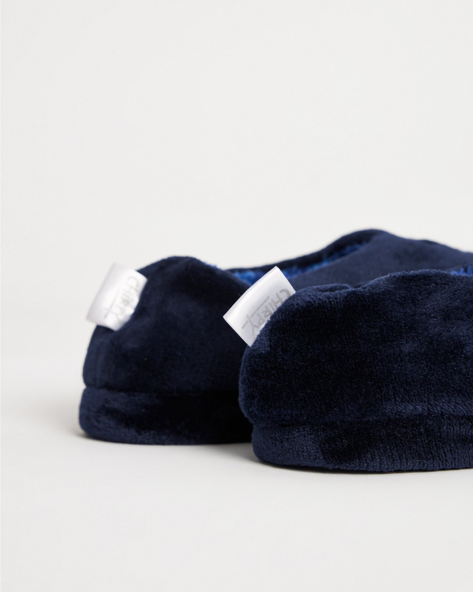 erkek ev içi ayakkabı,erkek ev ayakkabısı,erkek iç mekan ayakkabısı,erkek ev için ayakkabı,erkek ev ayakkabısı modelleri,erkek ev içi ayakkabı çeşitleri,rahat erkek ev ayakkabısı,konforlu erkek ev içi ayakkabı,erkek ev ayakkabısı fiyatları