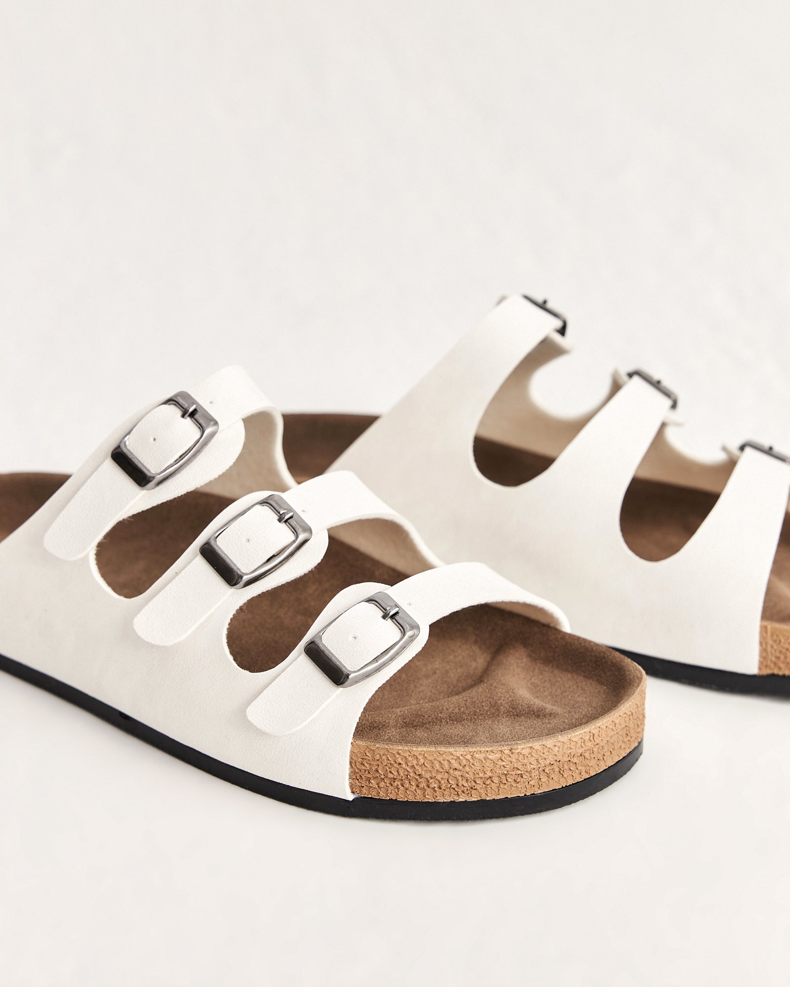 Kadın Tokalı Yazlık Terlik