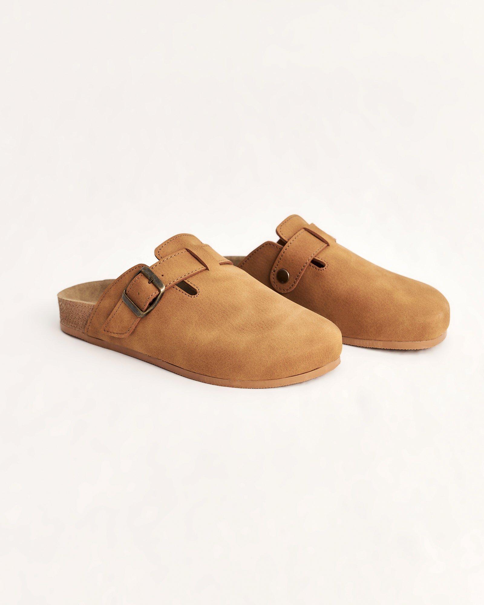 Kadın Önü Kapalı Tokalı Mevsimlik Terlik