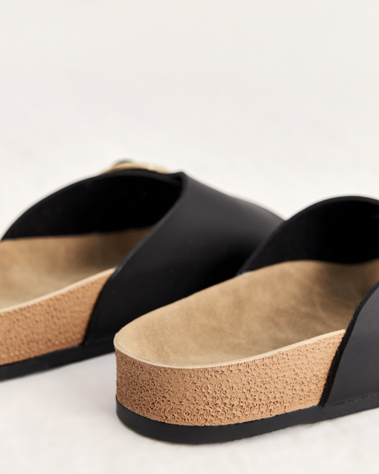 Kadın Rahat Yazlık Tek Bant Tokalı Terlik