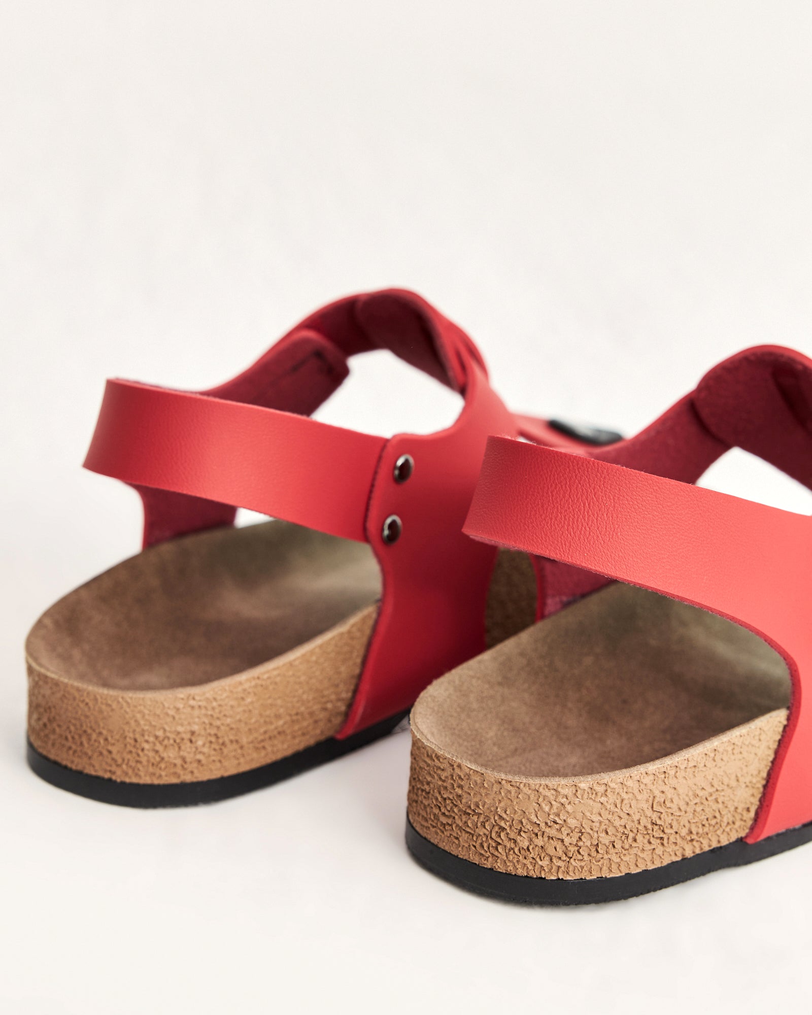 Yazlık Cırt Bantlı Sandalet - Kadın