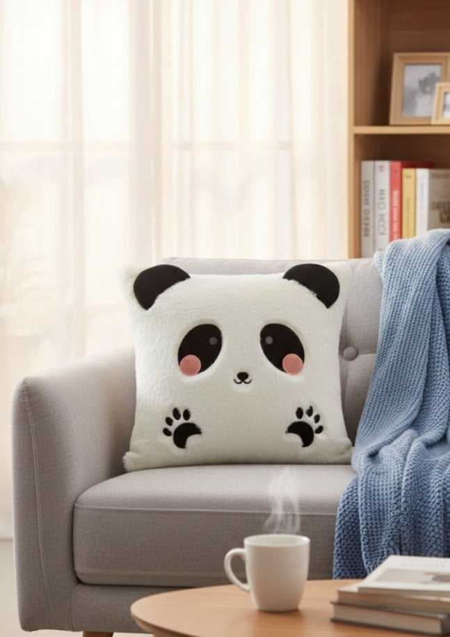 Panda Figürlü Peluş Kırlent