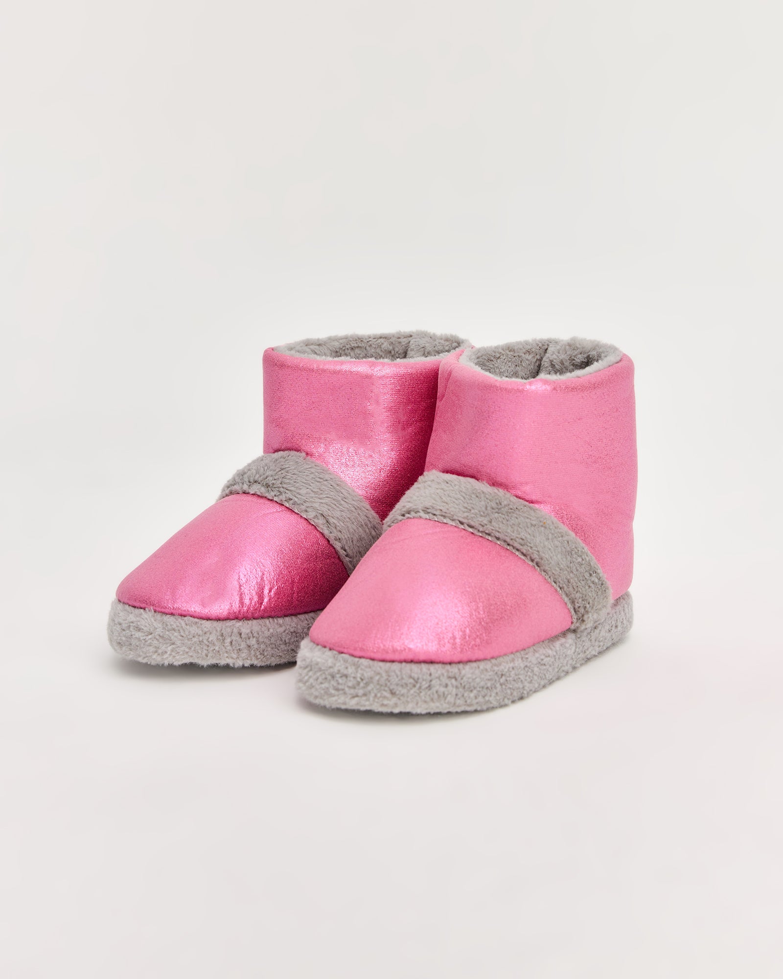 çocuk panduf,çocuk ev içi panduf,çocuk ev pandufu,kız çocuk panduf,erkek çocuk panduf,çocuk panduf modelleri,çocuk panduf fiyatları,çocuk ev panduf çeşitleri,minik çocuk panduf