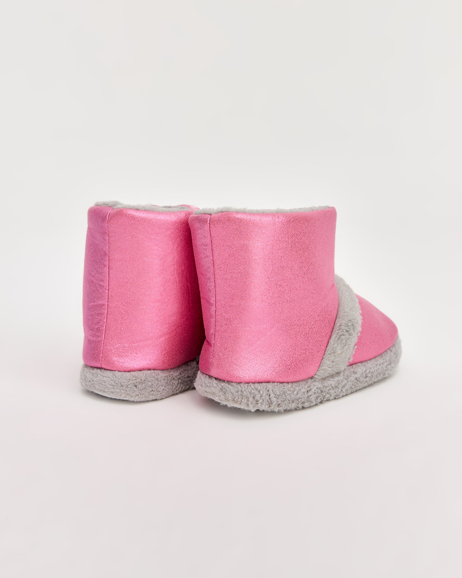 çocuk panduf,çocuk ev içi panduf,çocuk ev pandufu,kız çocuk panduf,erkek çocuk panduf,çocuk panduf modelleri,çocuk panduf fiyatları,çocuk ev panduf çeşitleri,minik çocuk panduf