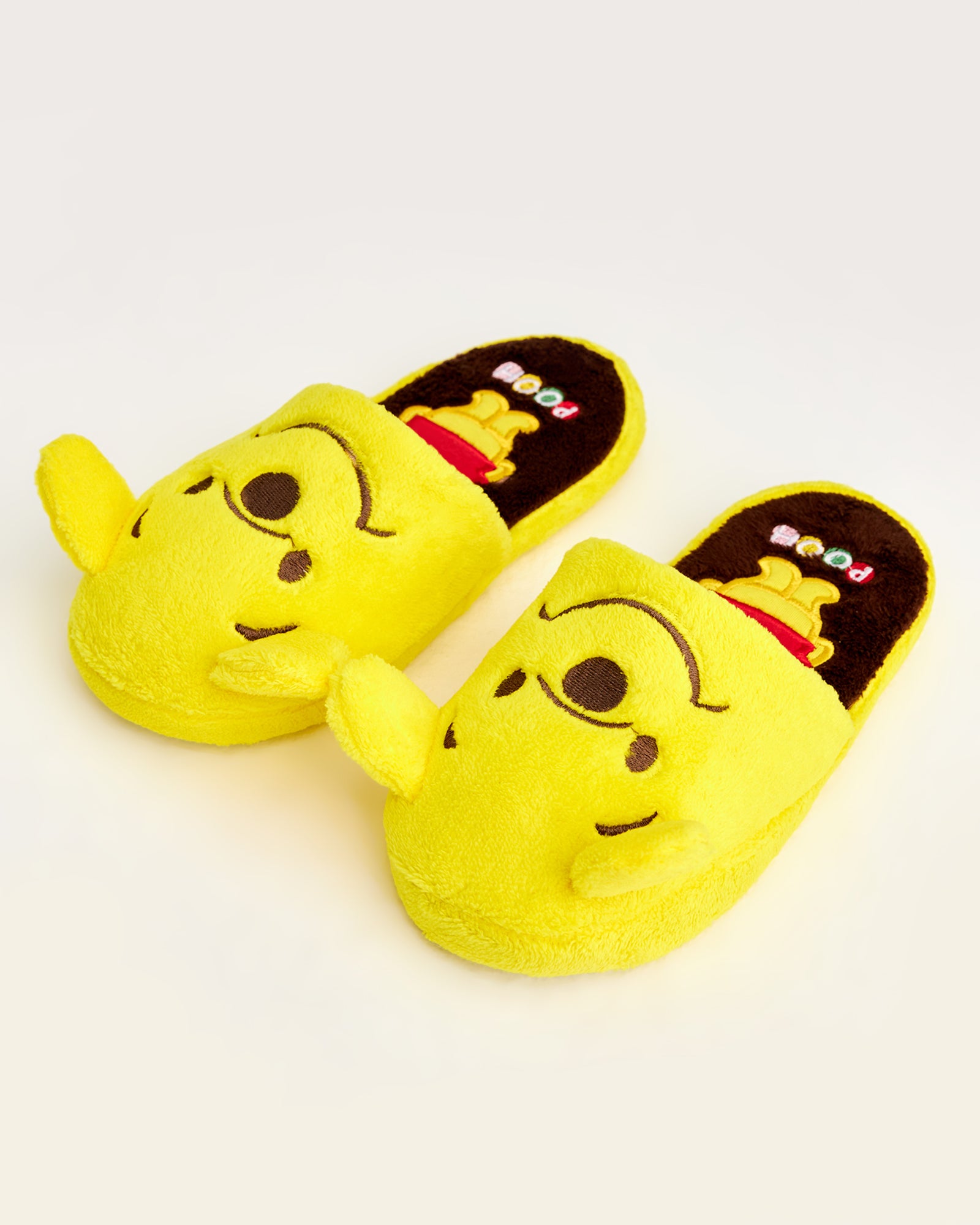 kadın ev terliği,kadın ev içi terlik,bayan ev terliği,kadın kışlık terlik,kadın yazlık terlik,evde giyilen kadın terlikleri,kadın konforlu terlik,rahat kadın ev terliği,kaymaz taban kadın terlik,kapalı kadın ev terliği,hayvan desenli terlik,ayıcık desenli terlik