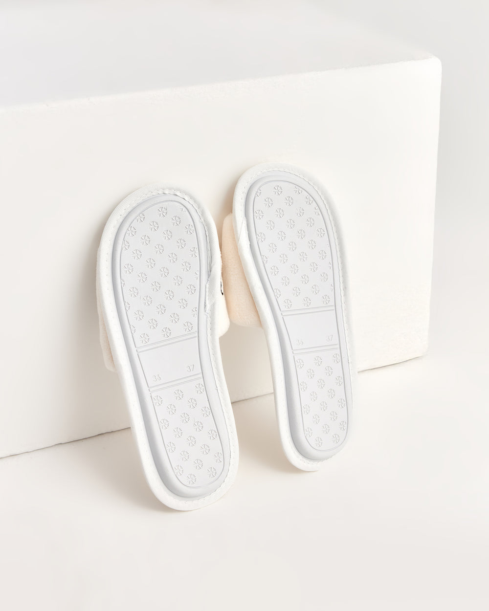 Bride - Yazılı Beyaz Gelin Terliği