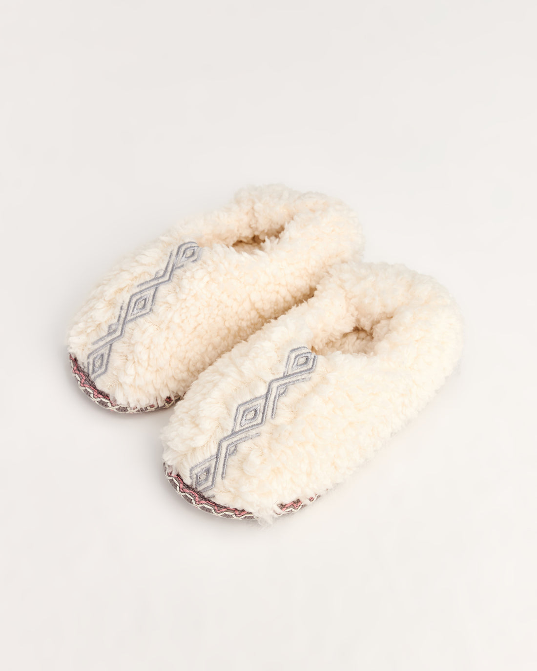 kadın ev içi ayakkabı,bayan ev içi ayakkabı,kadın ev ayakkabısı,kadın iç mekan ayakkabısı,kadın ev ayakkabı modelleri,rahat kadın ev içi ayakkabı,ortopedik ev içi ayakkabı kadın,yumuşak tabanlı kadın ev ayakkabısı,kapalı kadın ev içi ayakkabı,kadın ev ayakkabısı kışlık