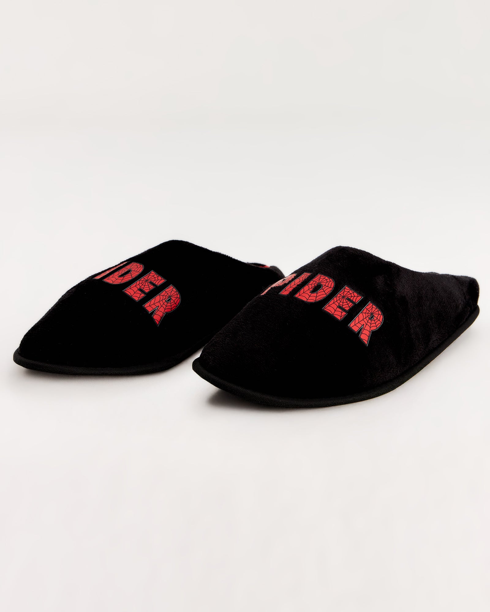 erkek ev terliği,erkek ev içi terlik,erkek ev terliği modelleri,erkek kışlık terlik,erkek yazlık ev terliği,erkek ev terliği fiyatları,evde giyilen erkek terlikleri,rahat erkek ev terliği,konforlu erkek ev terliği