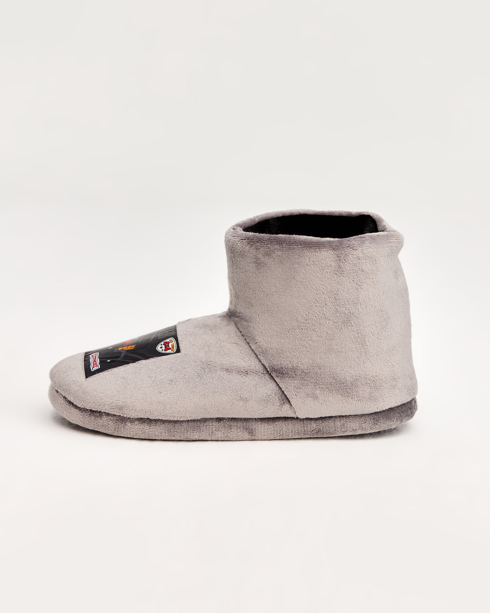 erkek panduf,erkek ev içi panduf,erkek ev pandufu,erkek kışlık panduf,ev için erkek panduf,erkek panduf modelleri,erkek ev içi panduf çeşitleri,konforlu erkek panduf,rahat erkek panduf