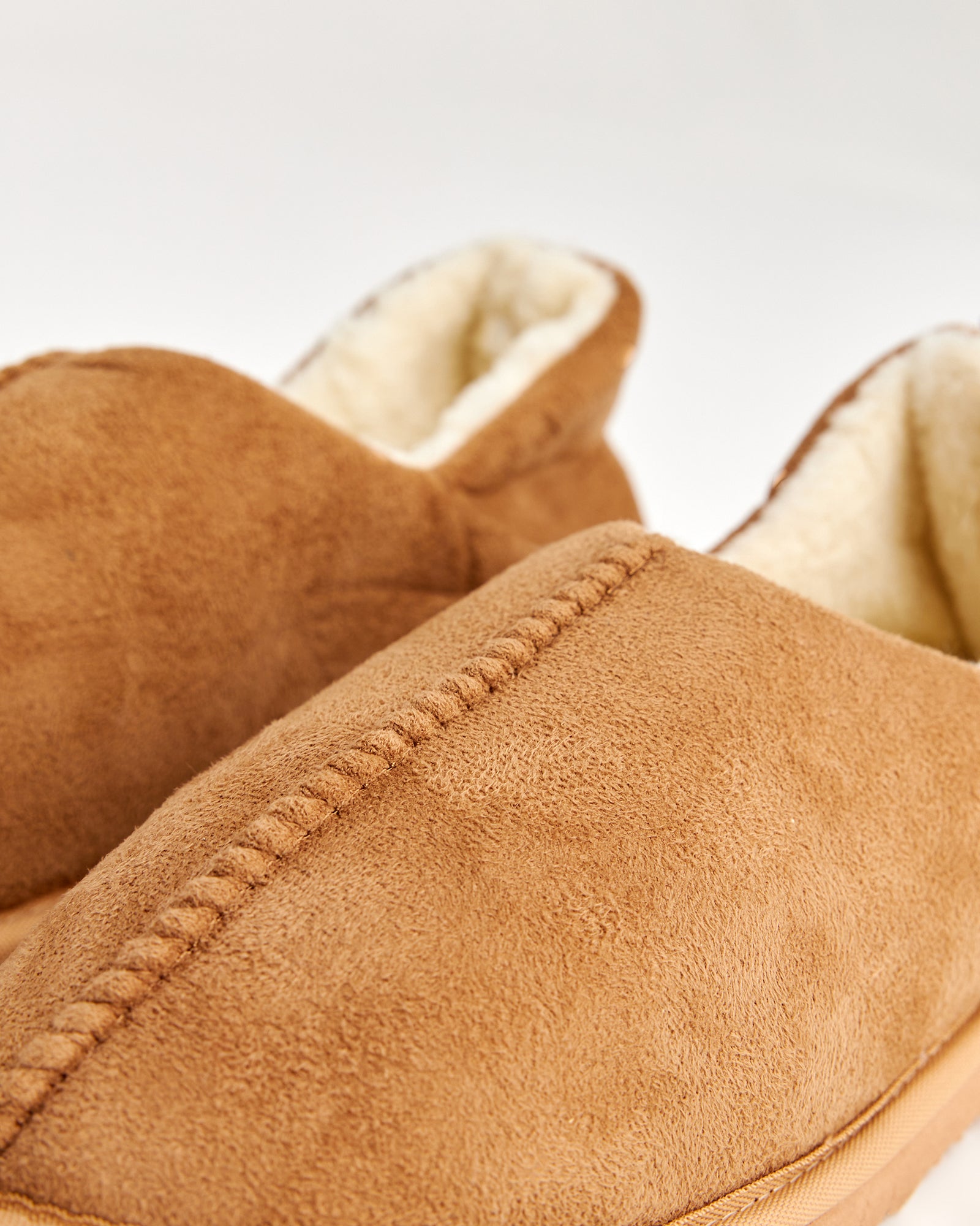 erkek ev içi ayakkabı,erkek ev ayakkabısı,erkek iç mekan ayakkabısı,erkek ev için ayakkabı,erkek ev ayakkabısı modelleri,erkek ev içi ayakkabı çeşitleri,rahat erkek ev ayakkabısı,konforlu erkek ev içi ayakkabı,erkek ev ayakkabısı fiyatları