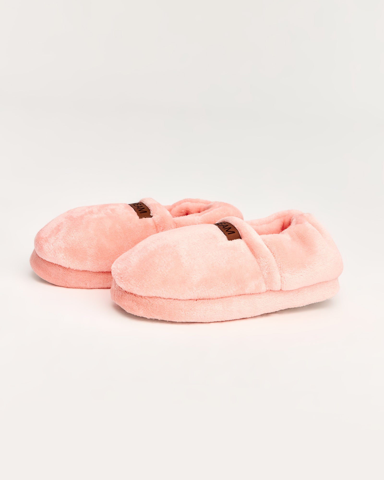 kadın ev içi ayakkabı,bayan ev içi ayakkabı,kadın ev ayakkabısı,kadın iç mekan ayakkabısı,kadın ev ayakkabı modelleri,rahat kadın ev içi ayakkabı,ortopedik ev içi ayakkabı kadın,yumuşak tabanlı kadın ev ayakkabısı,kapalı kadın ev içi ayakkabı,kadın ev ayakkabısı kışlık