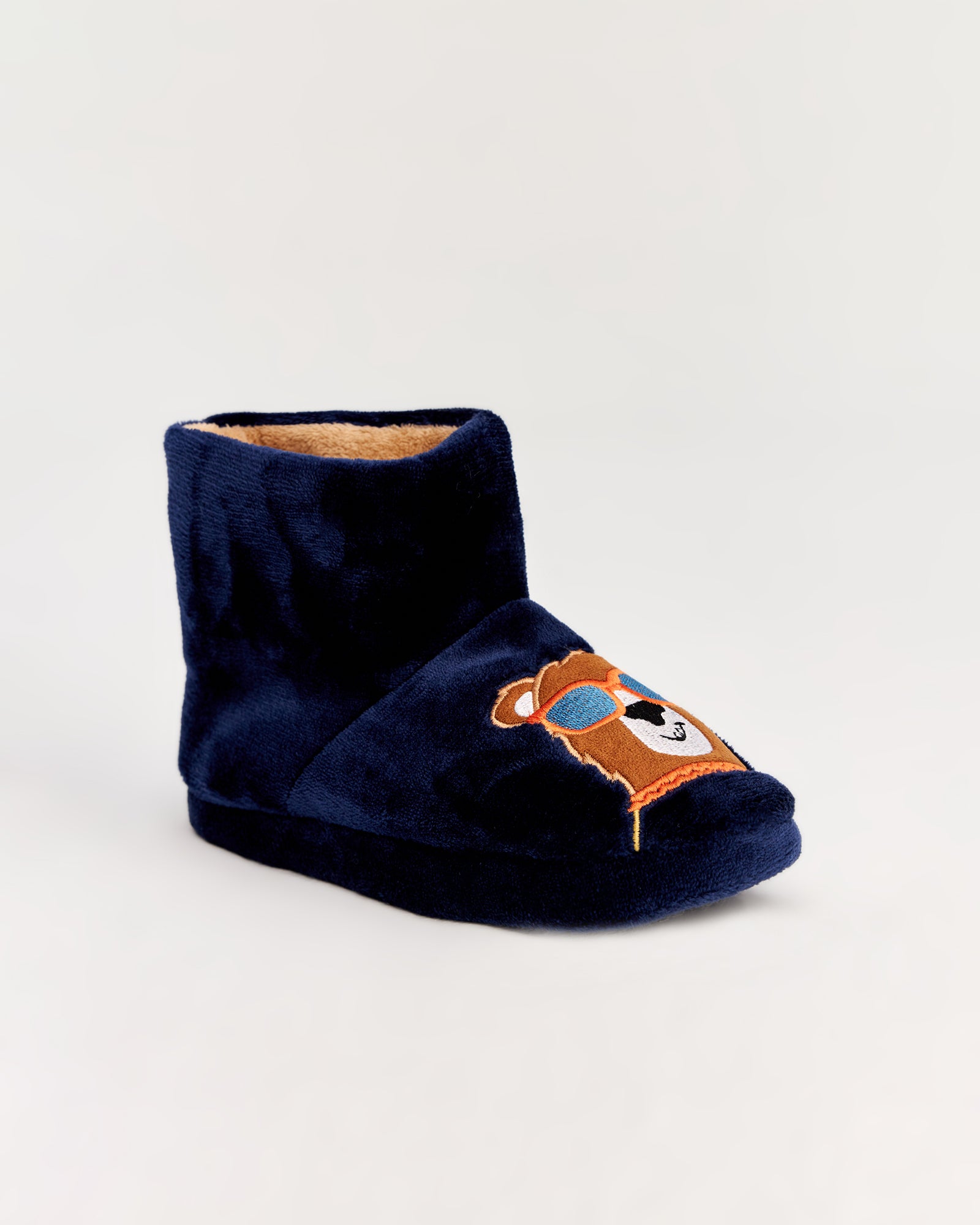 erkek panduf,erkek ev içi panduf,erkek ev pandufu,erkek kışlık panduf,ev için erkek panduf,erkek panduf modelleri,erkek ev içi panduf çeşitleri,konforlu erkek panduf,rahat erkek panduf