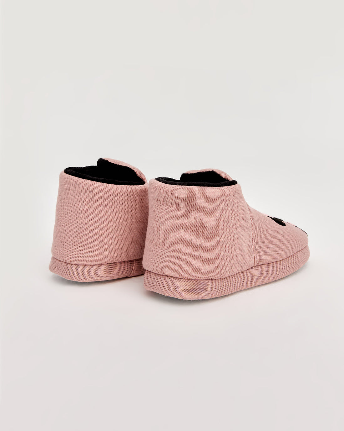 kadın panduf,kadın ev içi panduf,bayan panduf,kadın kışlık panduf,ev için kadın panduf,kadın panduf modelleri,yumuşak kadın panduf,sıcak tutan kadın panduf,kadın ev pandufu,peluş kadın panduf