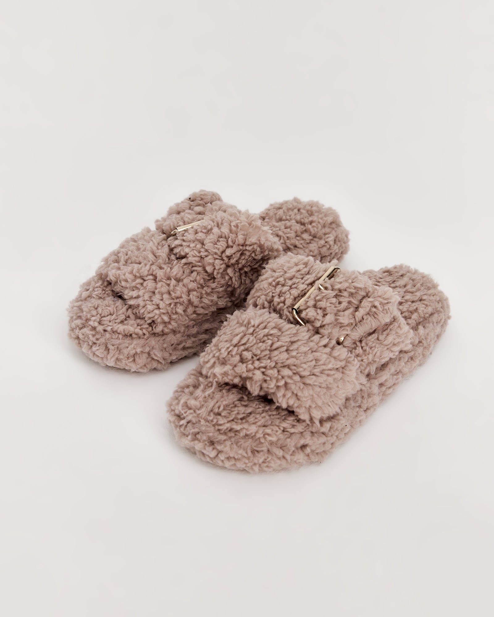 POLİ - D - Tüylü Gri Kadın Ev Terliği