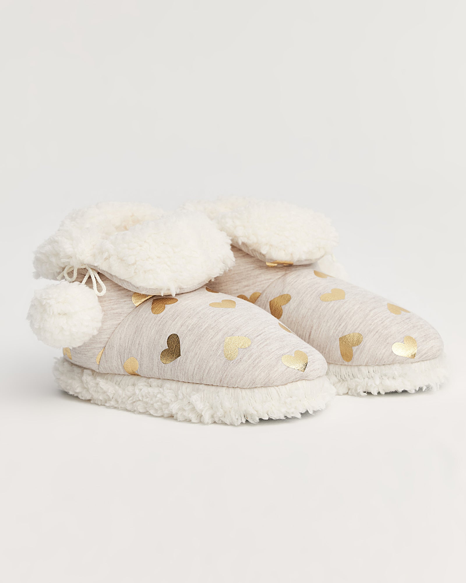 kadın panduf,kadın ev içi panduf,bayan panduf,kadın kışlık panduf,ev için kadın panduf,kadın panduf modelleri,yumuşak kadın panduf,sıcak tutan kadın panduf,kadın ev pandufu,peluş kadın panduf