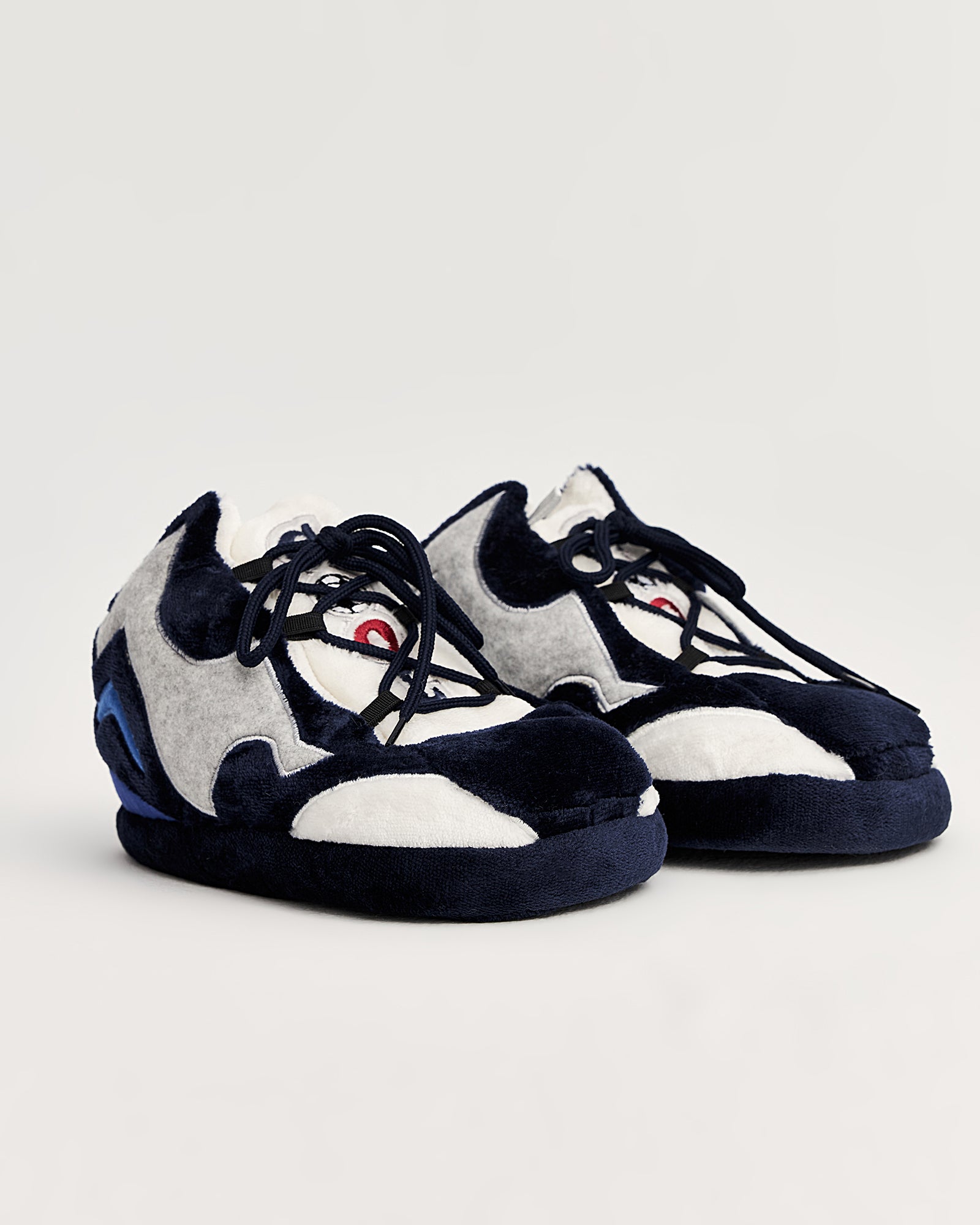 çocuk ev içi ayakkabı,çocuk ev ayakkabısı,kız çocuk ev ayakkabısı,erkek çocuk ev ayakkabısı,çocuk ev ayakkabısı modelleri,çocuk ev içi ayakkabı çeşitleri,rahat çocuk ev ayakkabısı,konforlu çocuk ev içi ayakkabı,evde giyilen çocuk ayakkabısı