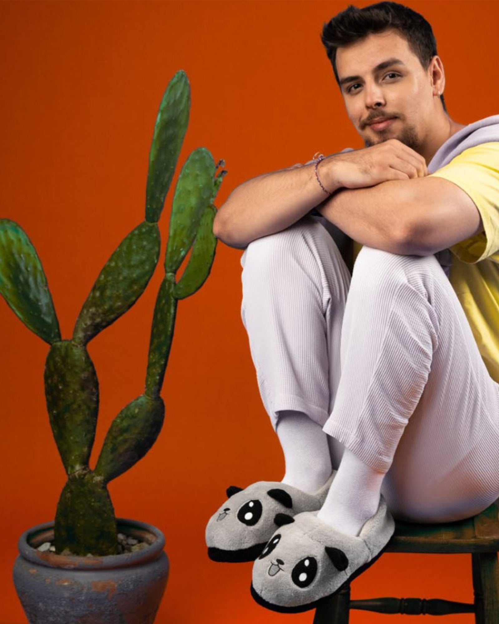 erkek ev içi ayakkabı,erkek ev ayakkabısı,erkek iç mekan ayakkabısı,erkek ev için ayakkabı,erkek ev ayakkabısı modelleri,erkek ev içi ayakkabı çeşitleri,rahat erkek ev ayakkabısı,konforlu erkek ev içi ayakkabı,erkek ev ayakkabısı fiyatları