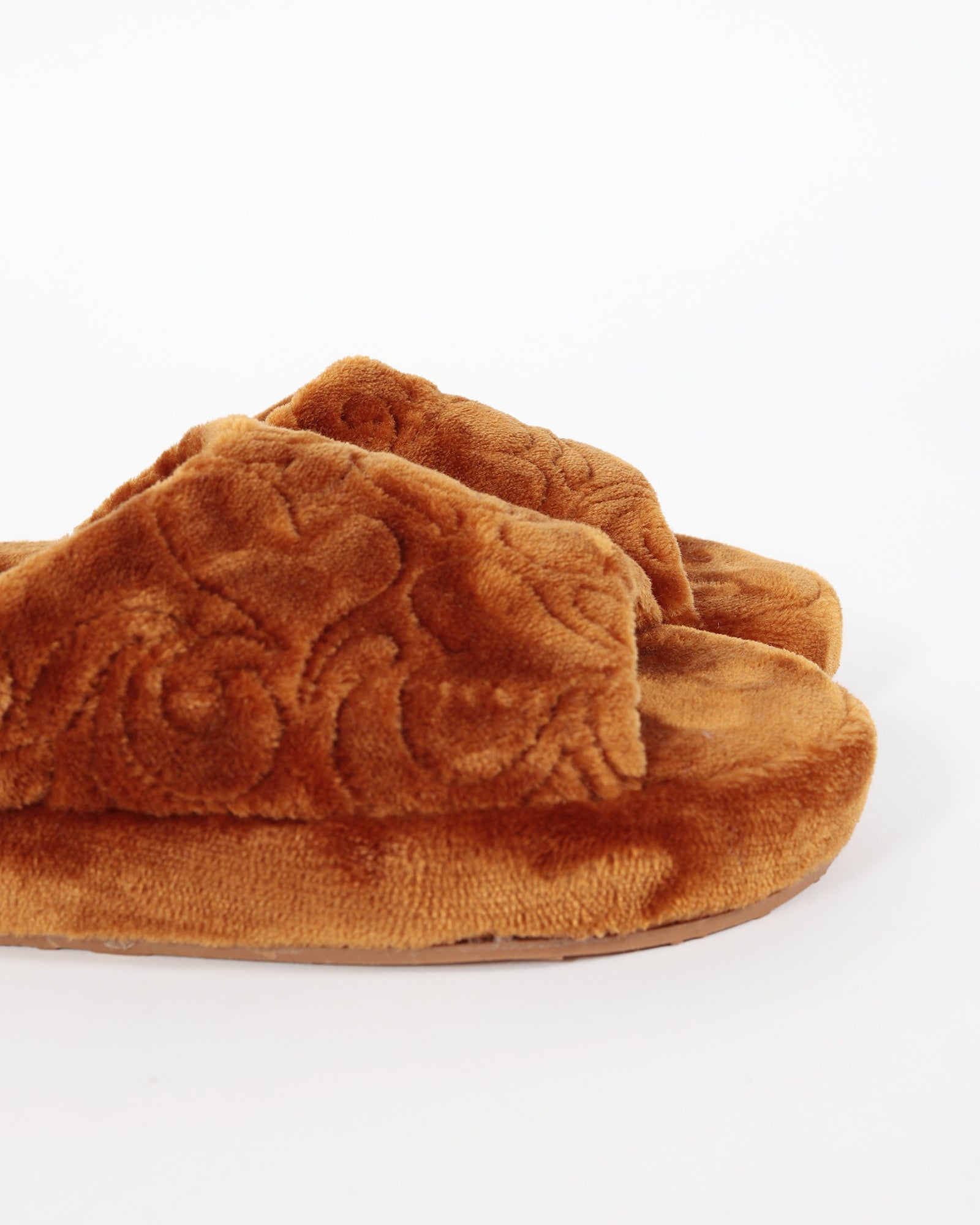 Kadın Nakış Detaylı Ev Terliği-TALIA