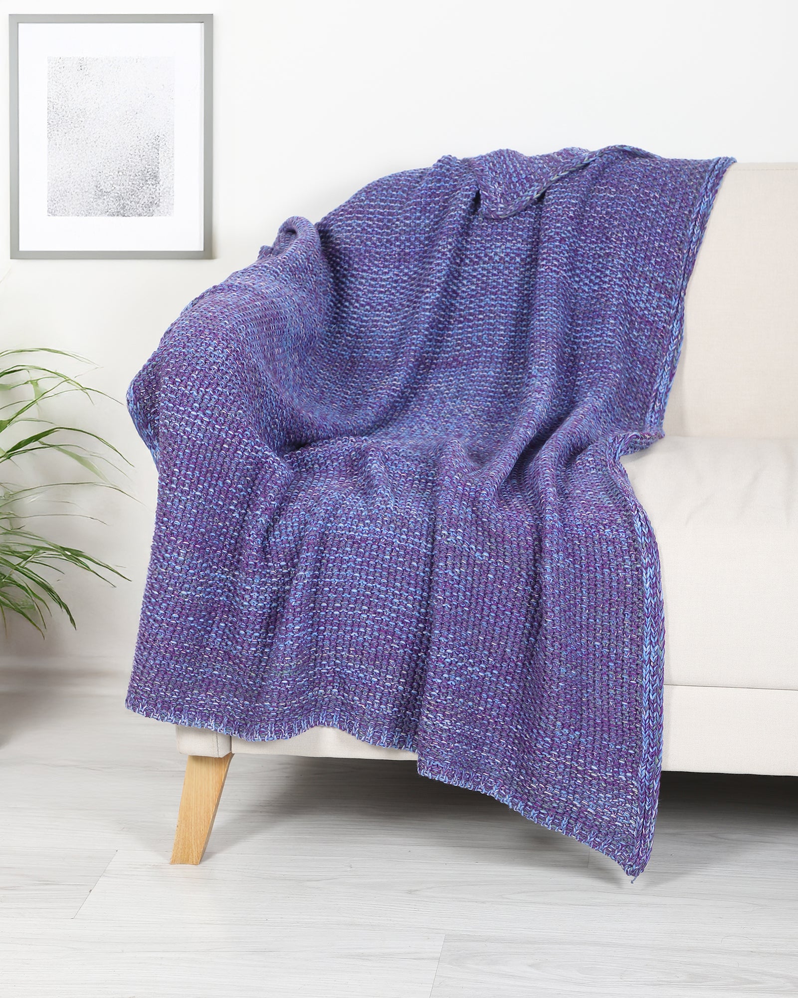 Triko TV Battaniyesi Kişiye Özel Deri Etiketli