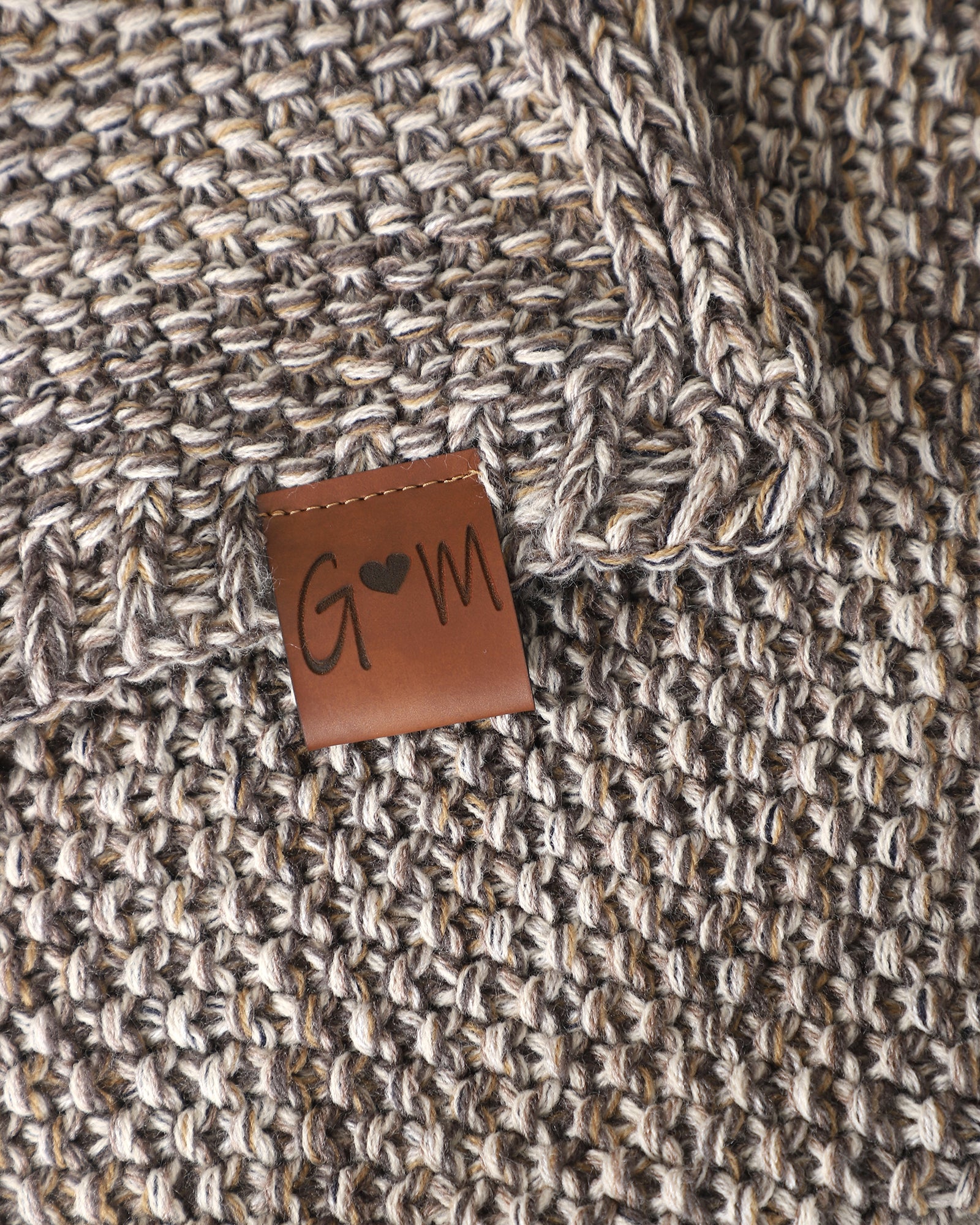 Triko TV Battaniyesi Kişiye Özel Deri Etiketli