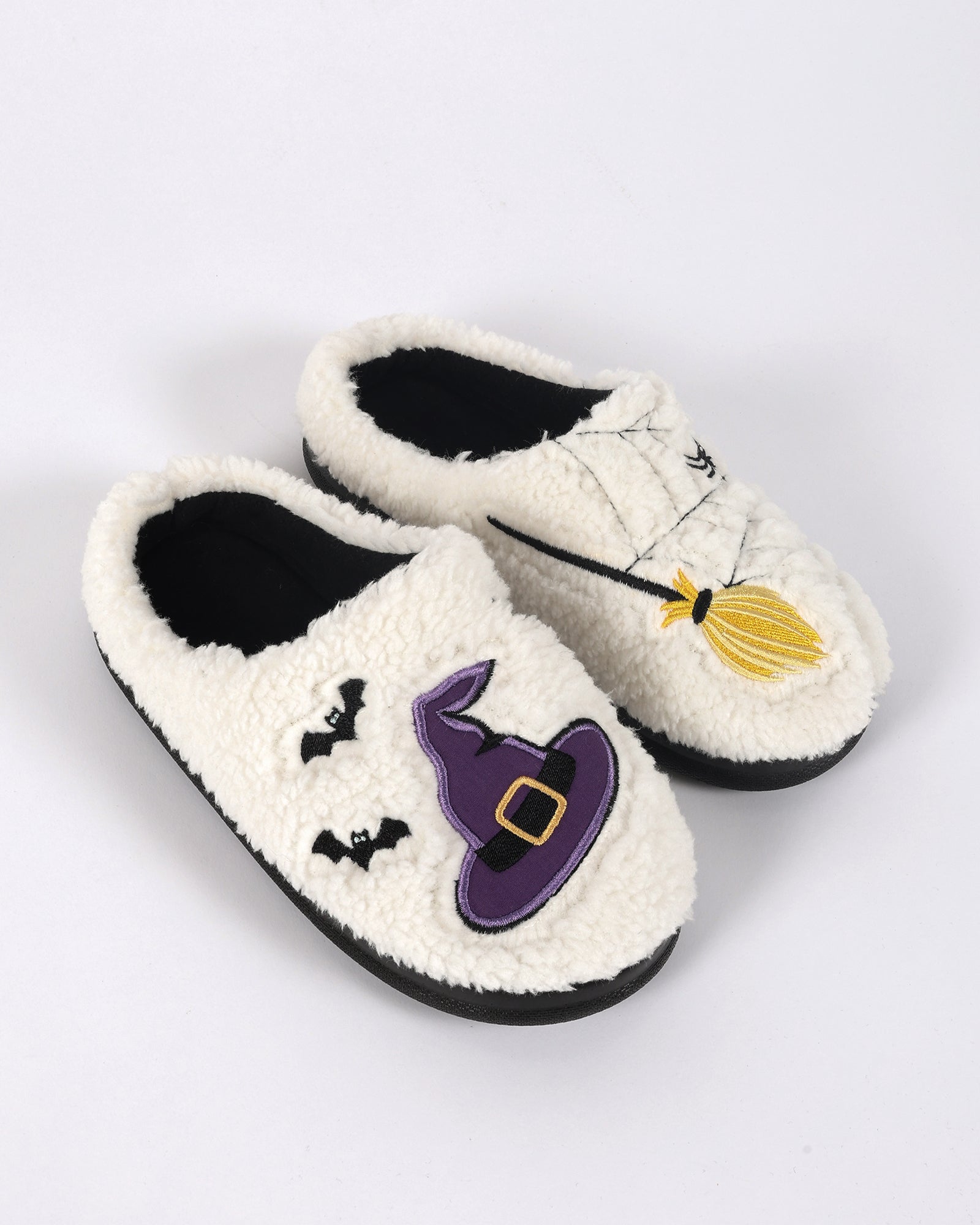 Kadın Halloween Temalı  Sevimli Cadı Temalı Beyaz Pelüş Ev İçi Ayakkabı