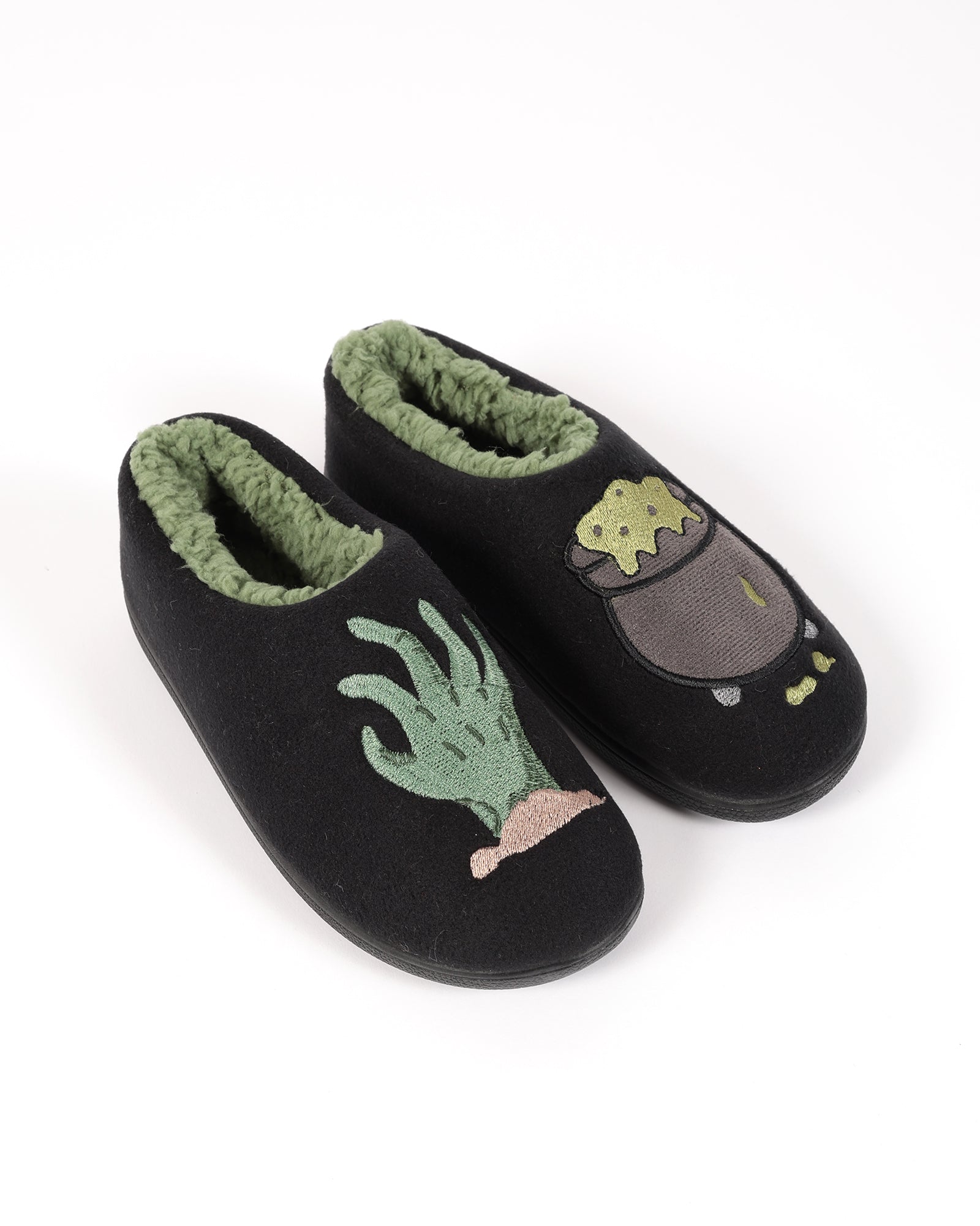 Çocuk Siyah Halloween Temalı Büyü İksiri İşlemeli  Peluş Ev İçi Ayakkabı