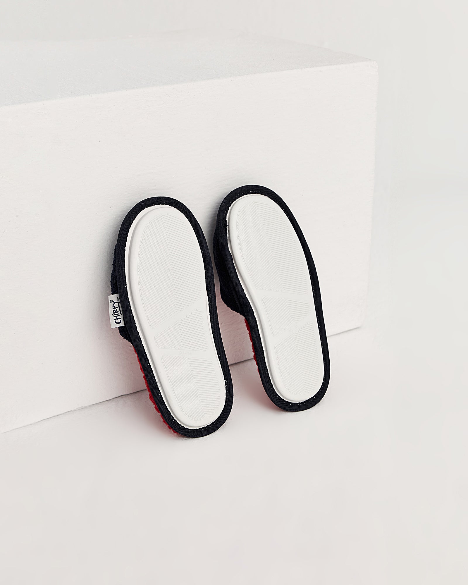 çocuk ev terliği,çocuk ev içi terlik,çocuk ev terliği modelleri,kız çocuk ev terliği,erkek çocuk ev terliği,çocuk ev terliği fiyatları,çocuk ev terliği çeşitleri,çocuklar için ev terliği,minik çocuk ev içi terliği