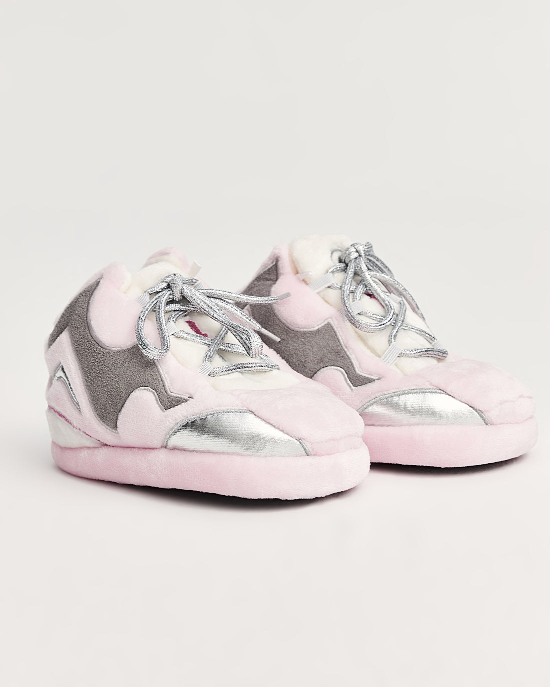 çocuk ev içi ayakkabı,çocuk ev ayakkabısı,kız çocuk ev ayakkabısı,erkek çocuk ev ayakkabısı,çocuk ev ayakkabısı modelleri,çocuk ev içi ayakkabı çeşitleri,rahat çocuk ev ayakkabısı,konforlu çocuk ev içi ayakkabı,evde giyilen çocuk ayakkabısı