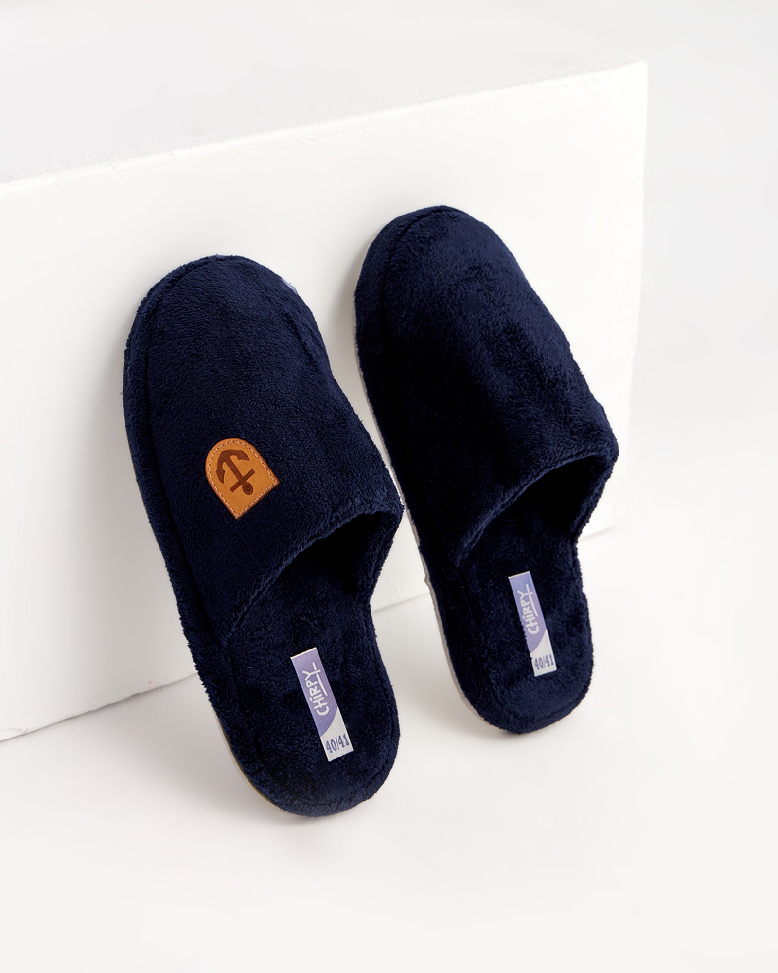 erkek ev terliği,erkek ev içi terlik,erkek ev terliği modelleri,erkek kışlık terlik,erkek yazlık ev terliği,erkek ev terliği fiyatları,evde giyilen erkek terlikleri,rahat erkek ev terliği,konforlu erkek ev terliği