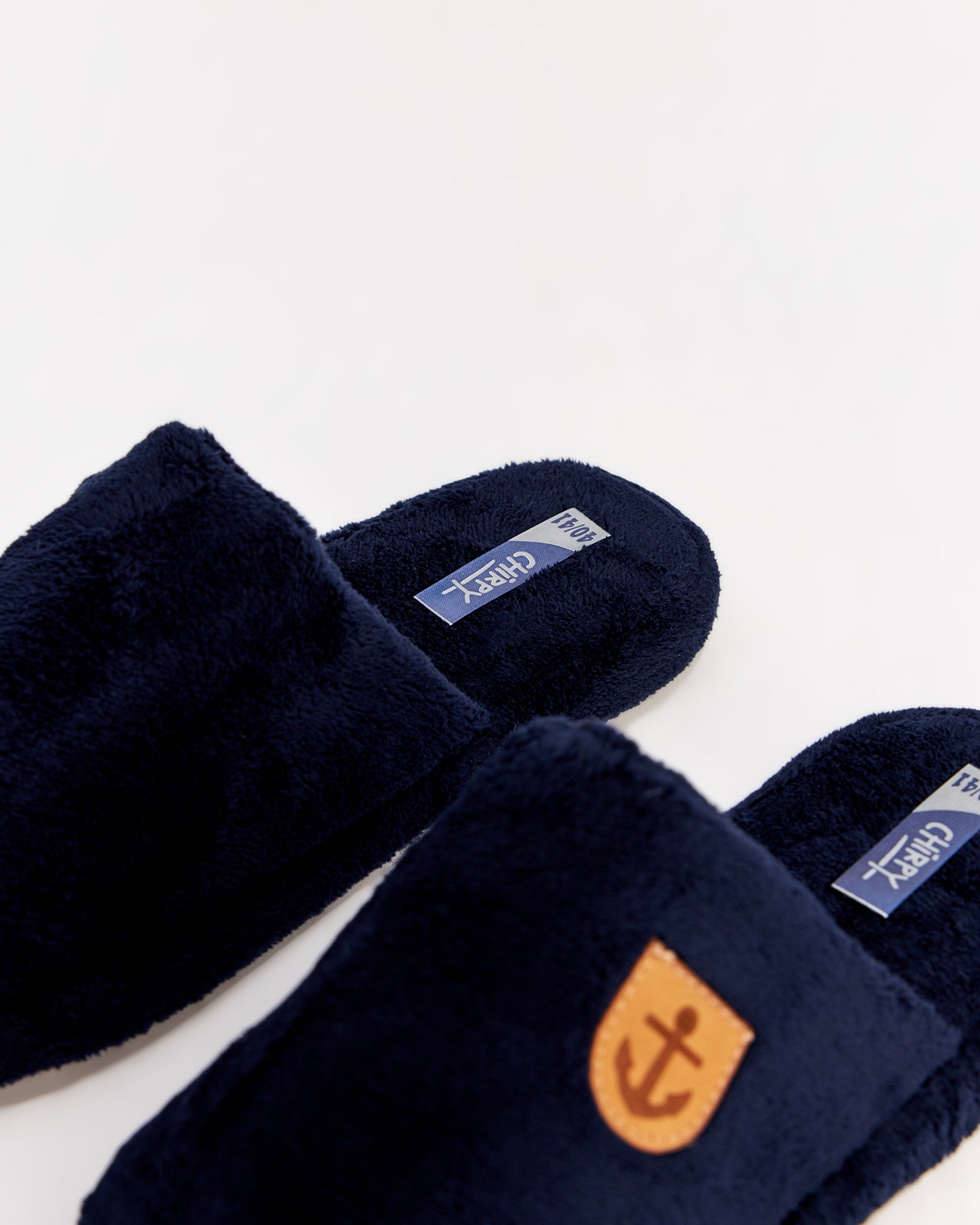 erkek ev terliği,erkek ev içi terlik,erkek ev terliği modelleri,erkek kışlık terlik,erkek yazlık ev terliği,erkek ev terliği fiyatları,evde giyilen erkek terlikleri,rahat erkek ev terliği,konforlu erkek ev terliği